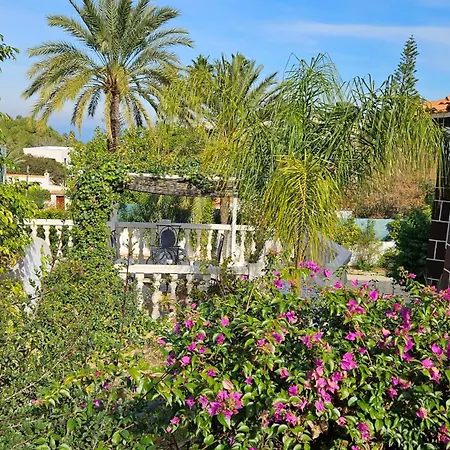 Altomira Holiday home *