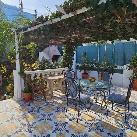Holiday home Altomira *